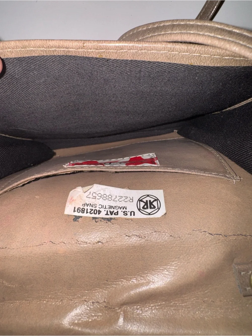 Vintage America Perry Ellis Taupe Leather Crossbody Bag *see Description* - Picture 11 of 16
